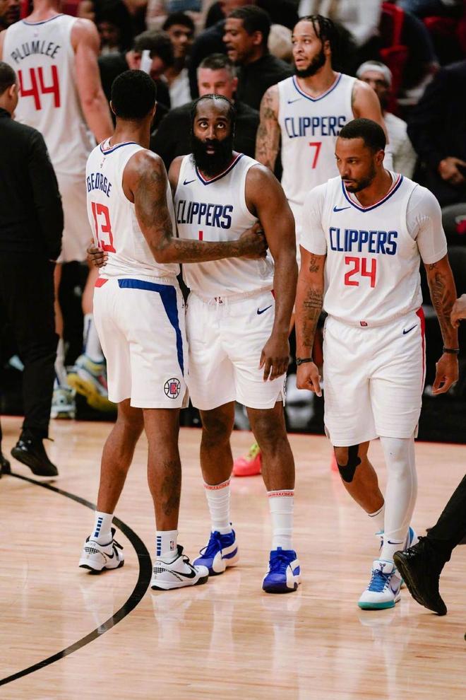 只看外观不 只看外观不